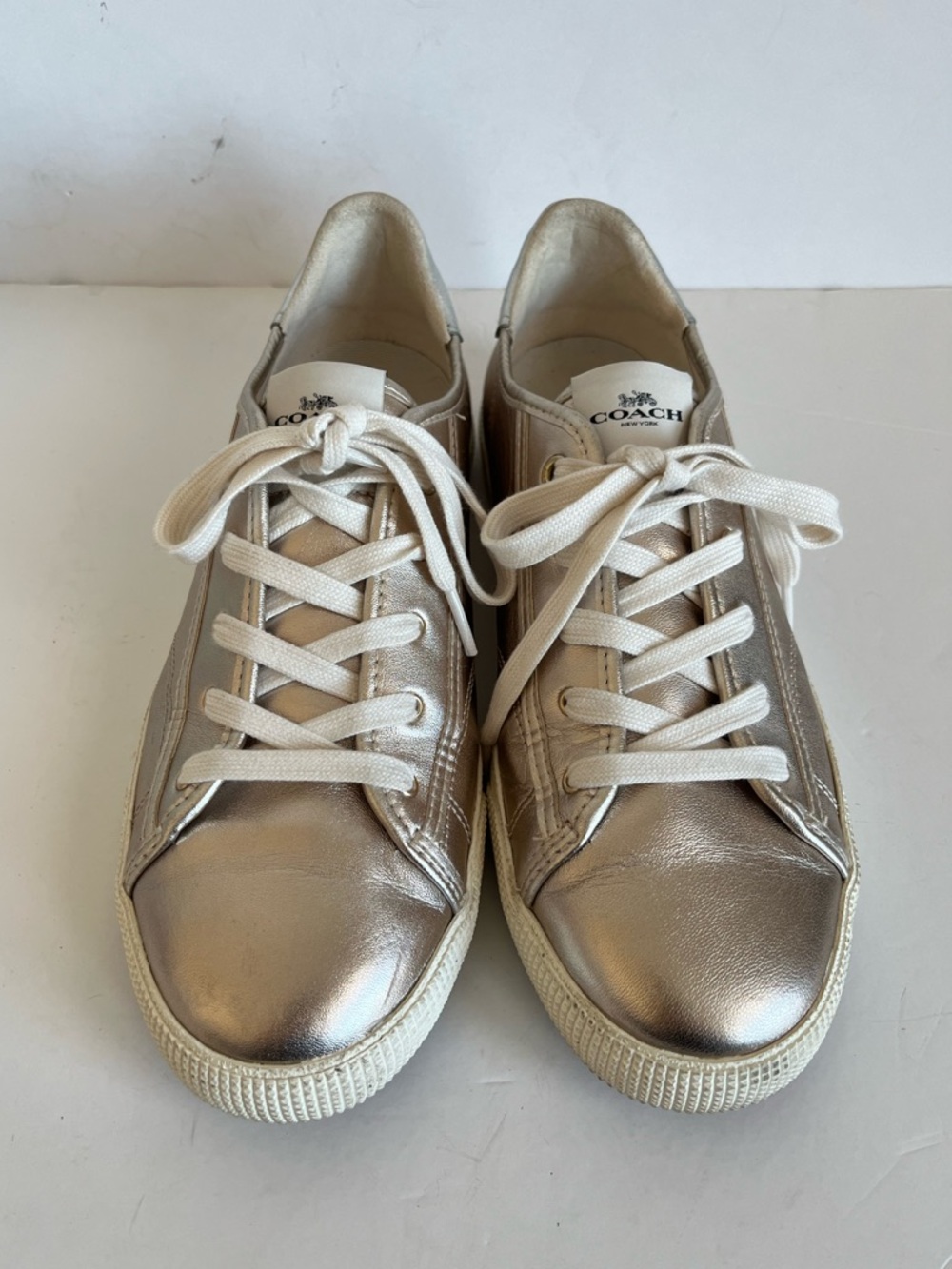 Coach Metallic Silver Low-Top Sneakers women’s size 8B - Picture 3 of 11